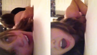 reaccionando a la camara mientras me cogen…dice la jovencita al inicio del video